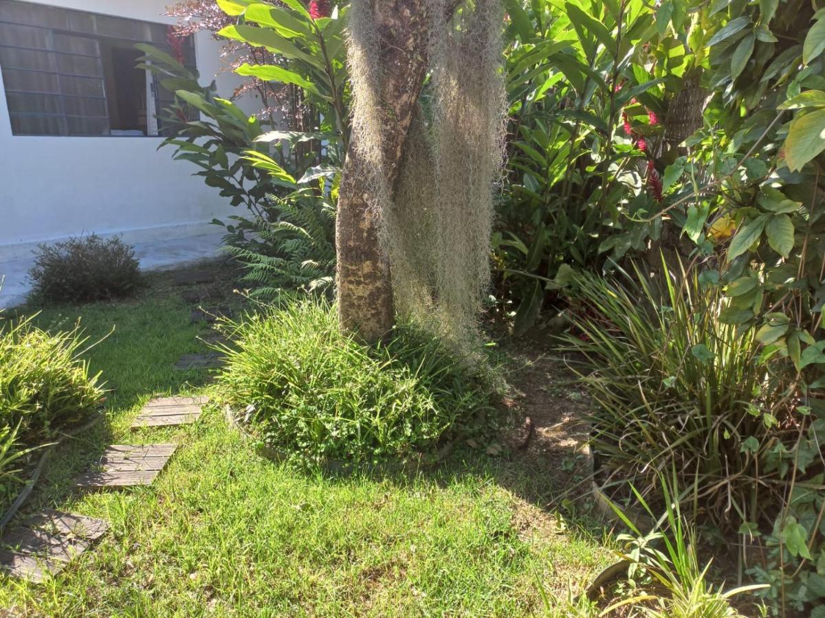 Edicula Simples, Pratico E Ideal Hotel Ilhabela Exterior photo